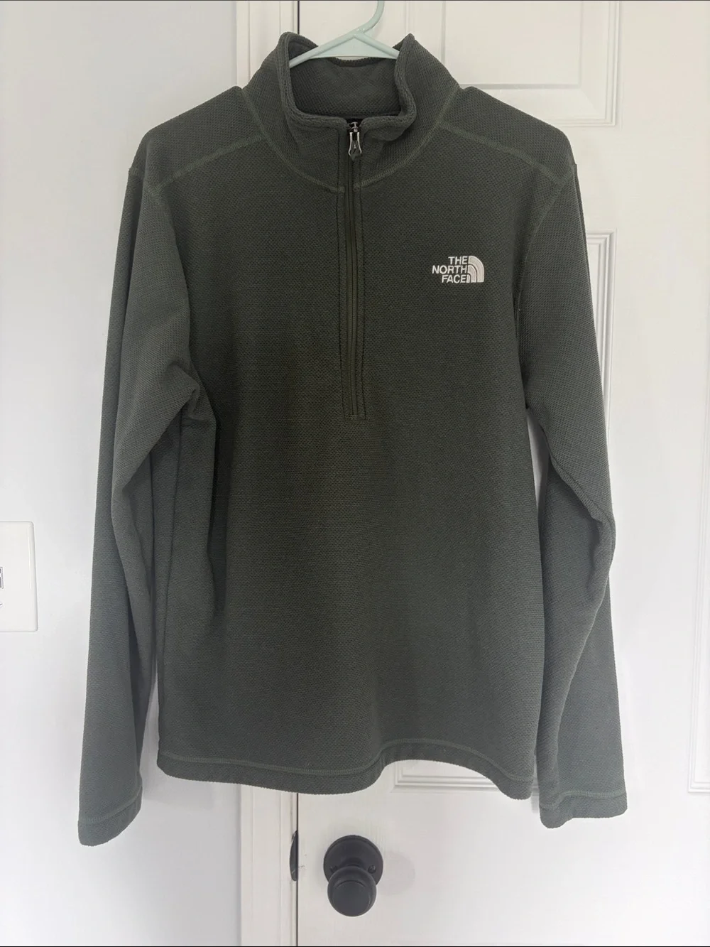 The North Face Men’s Olive Green Quarter-Zip Fleece Pullover